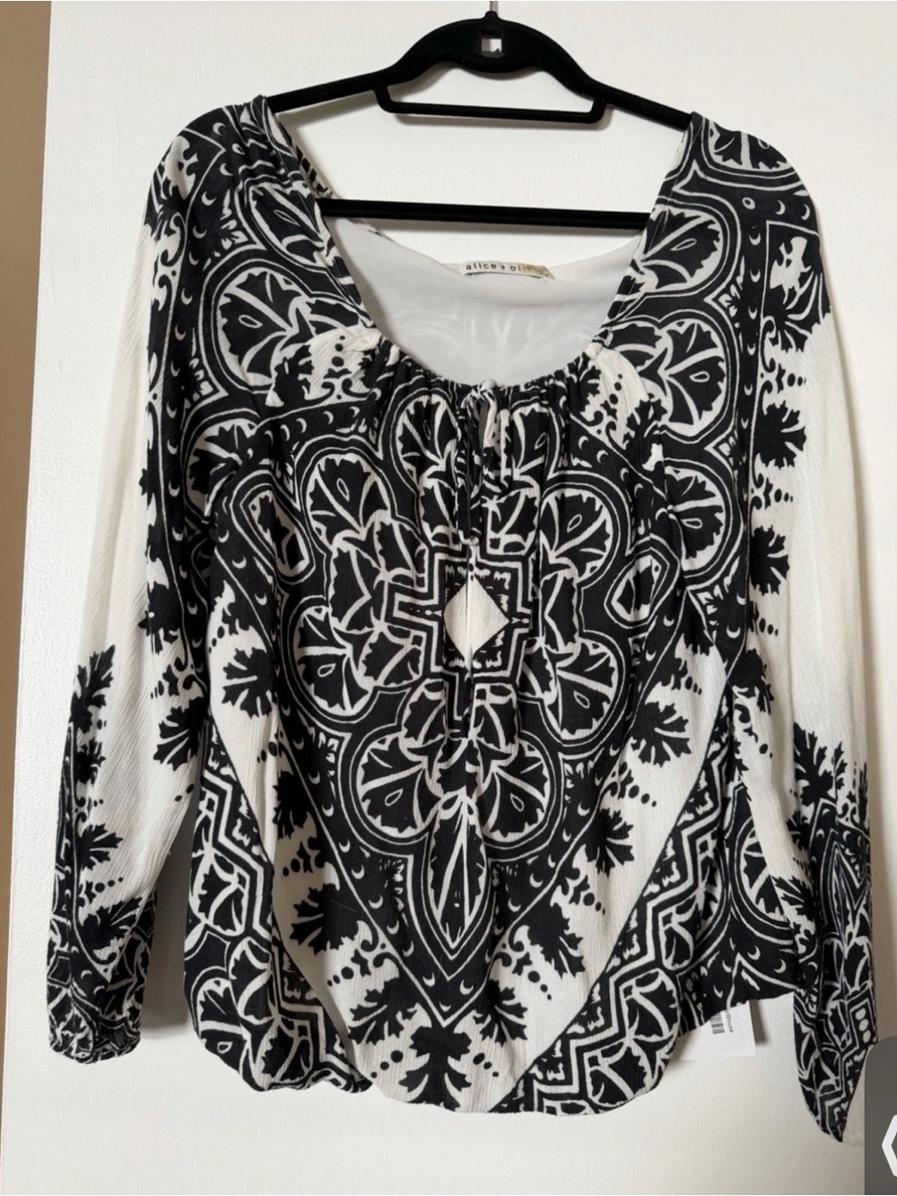 Alice + Olivia Black and White Printed Peasant Blouse